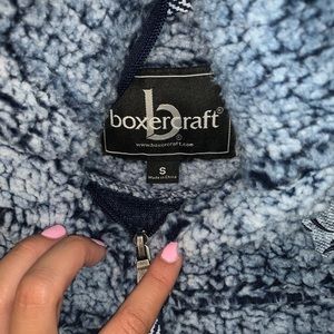 Quinnipiac University zip up sweater